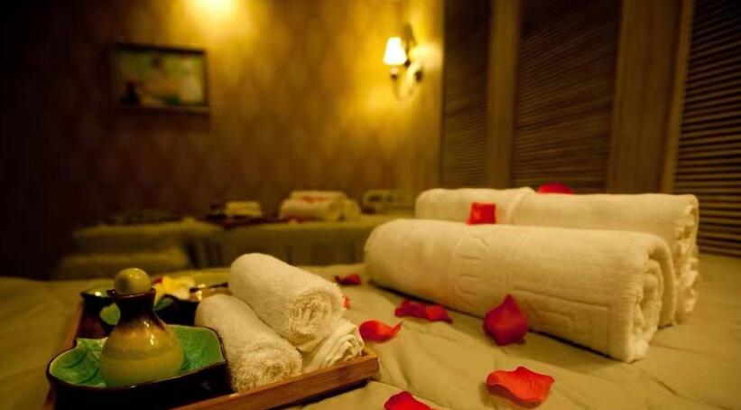 武汉江岸区高端水疗spa会馆就这样带着清风月静抚慰了光阴悲喜